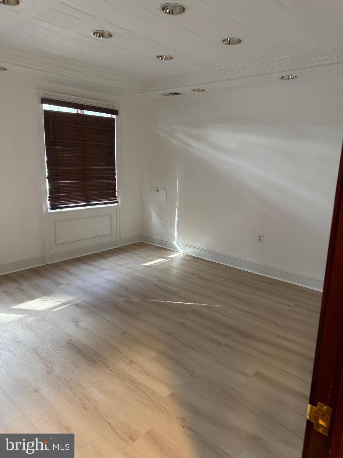 Reston, VA 20190,11739 BOWMAN GREEN DR #LOWER LEVEL