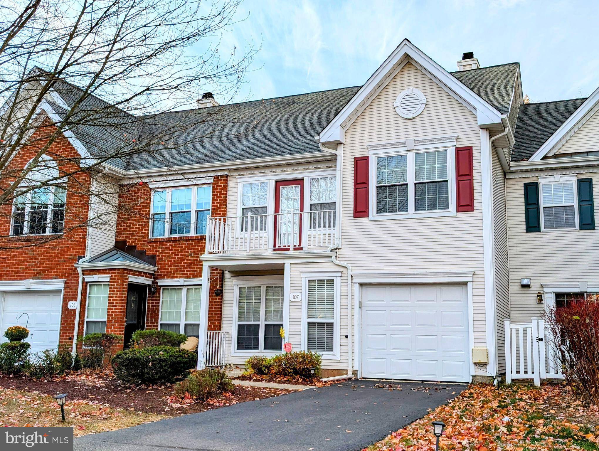 Pennington, NJ 08534,107 PEBBLE CREEK CT