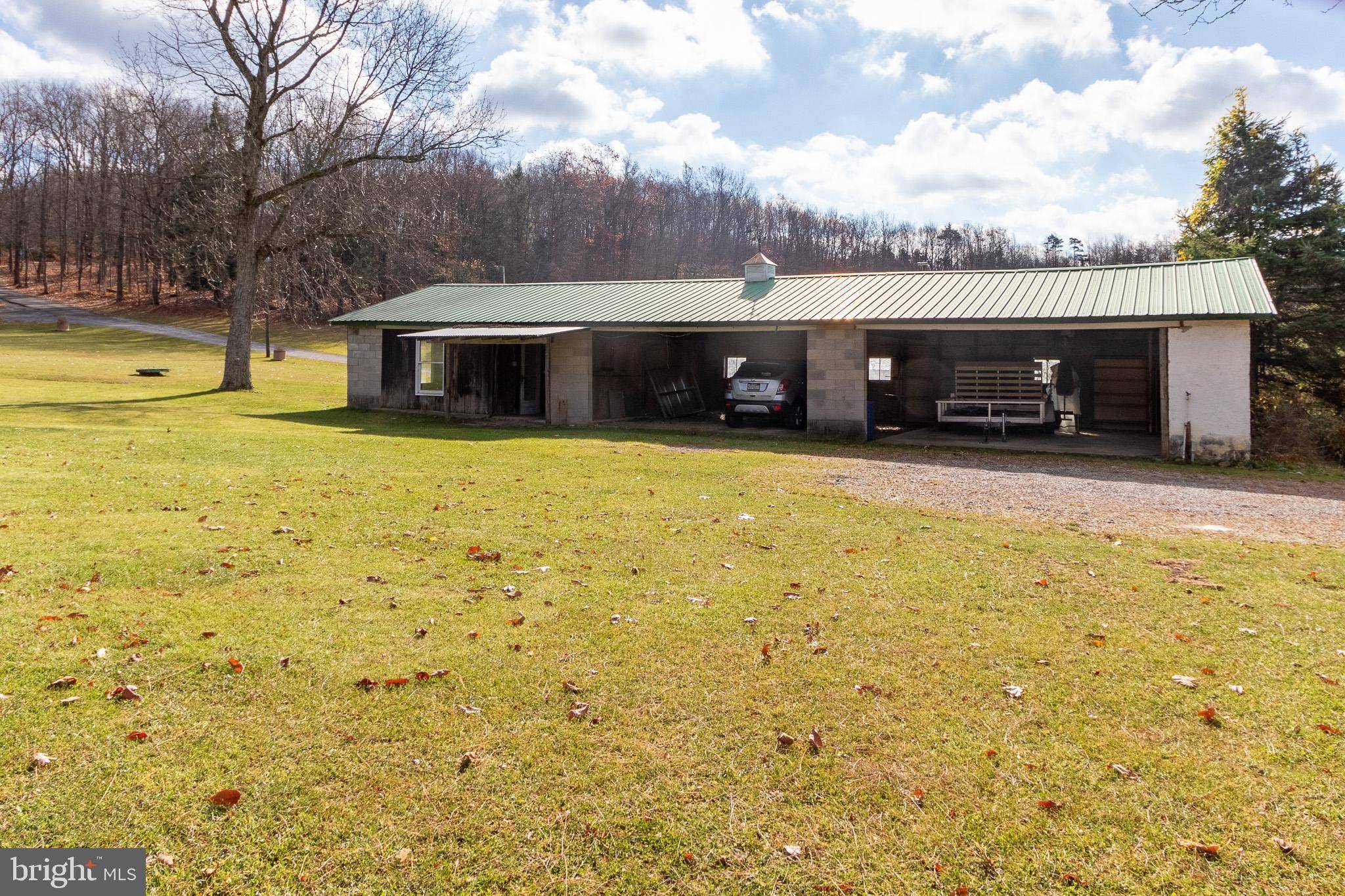 Woodland, PA 16881,163 COUNTRY AIR LN