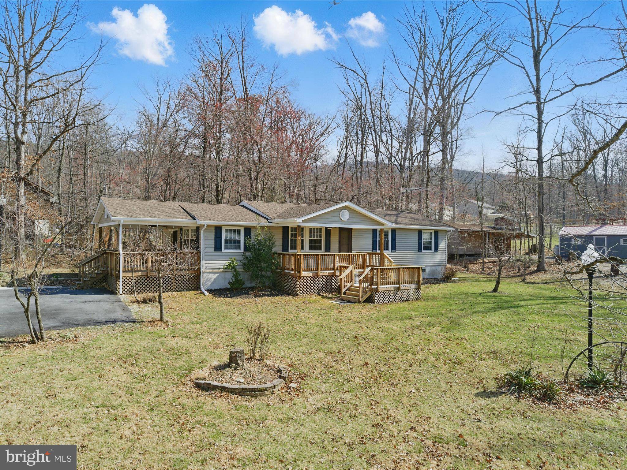 Harpers Ferry, WV 25425,174 ROBIN LN