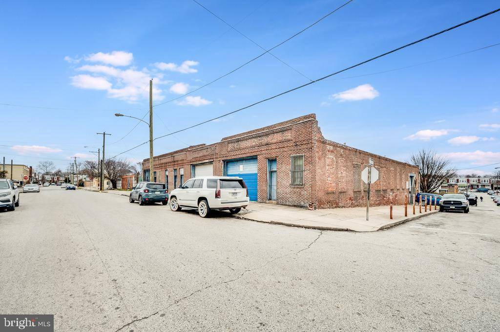 Philadelphia, PA 19151,447-51 N 62ND ST