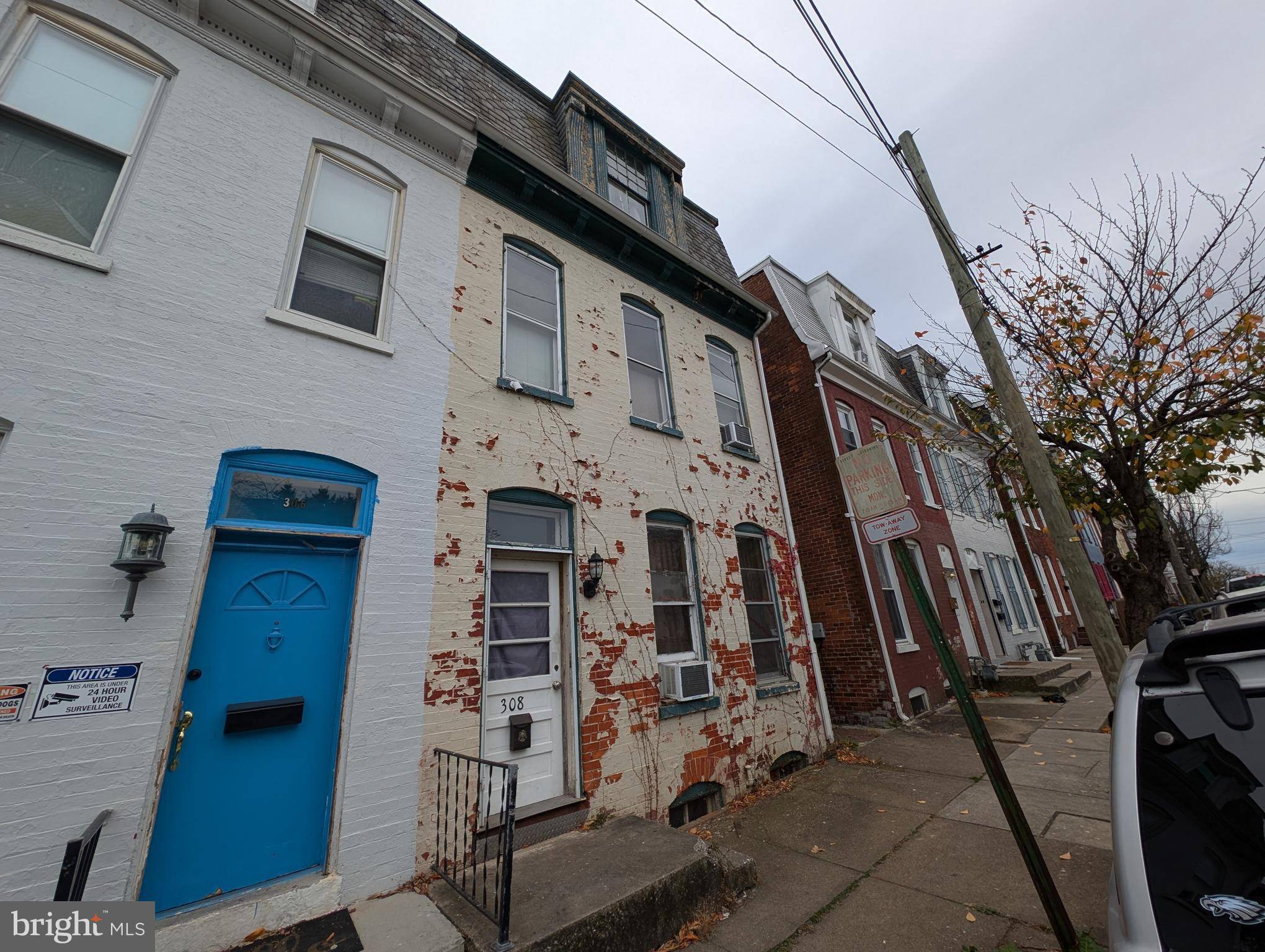 York, PA 17401,308 W NORTH ST