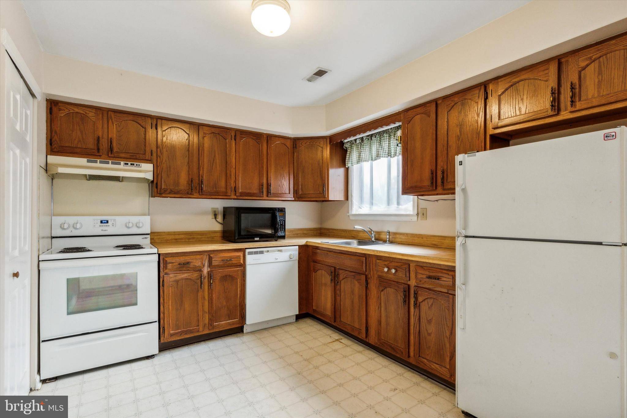 Sellersville, PA 18960,20-B KITTERY CT #20B