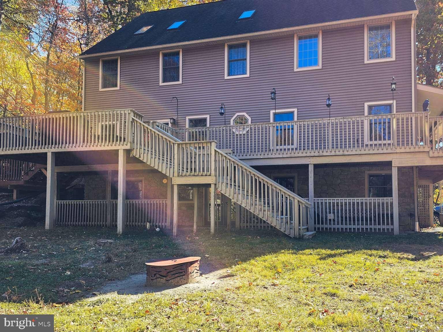 Mount Gretna, PA 17064,142 TIMBER LN