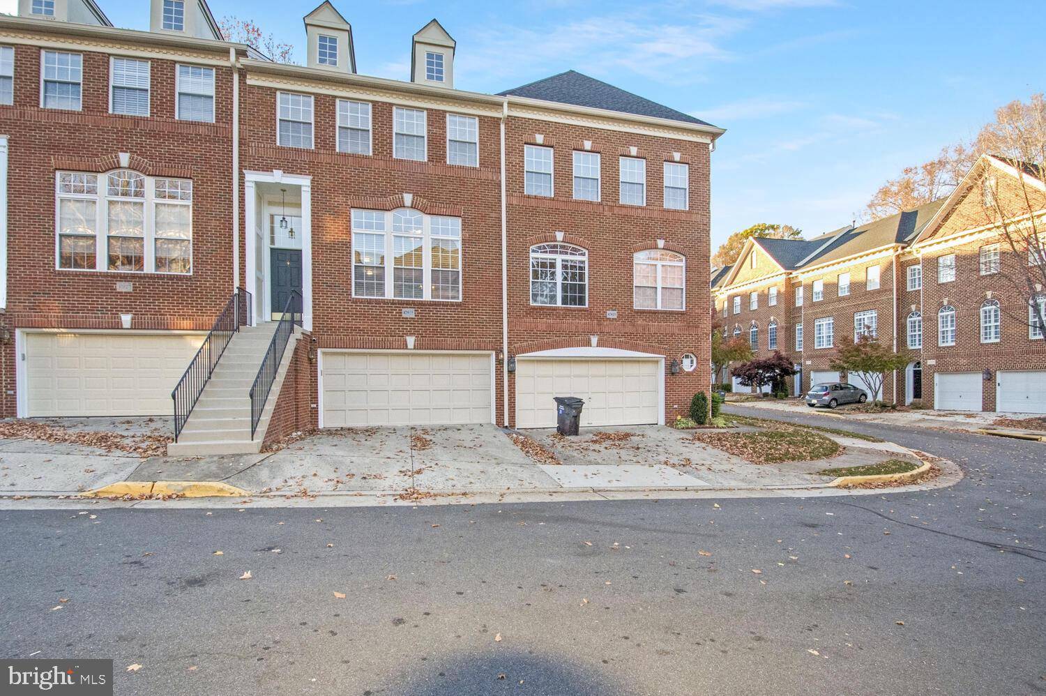 Sterling, VA 20165,47825 SCOTSBOROUGH