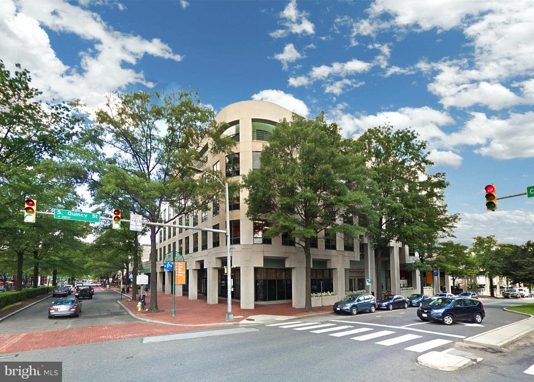 Arlington, VA 22206,2700 S QUINCY ST S