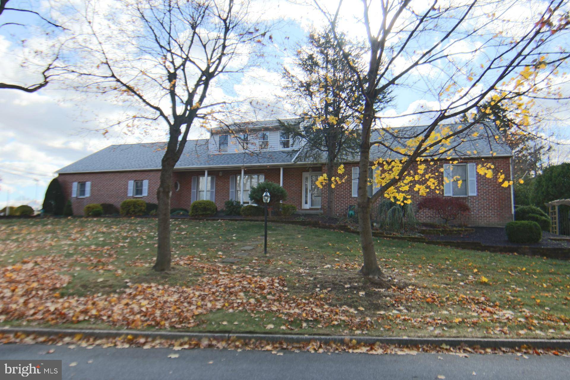 Harrisburg, PA 17112,2139 SYCAMORE DR