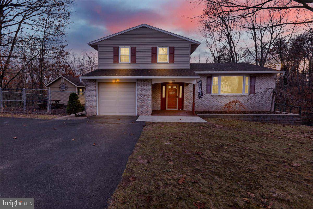 Douglassville, PA 19518,230 LILAC LN