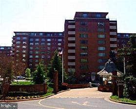 Arlington, VA 22209,1111 ARLINGTON BLVD #316