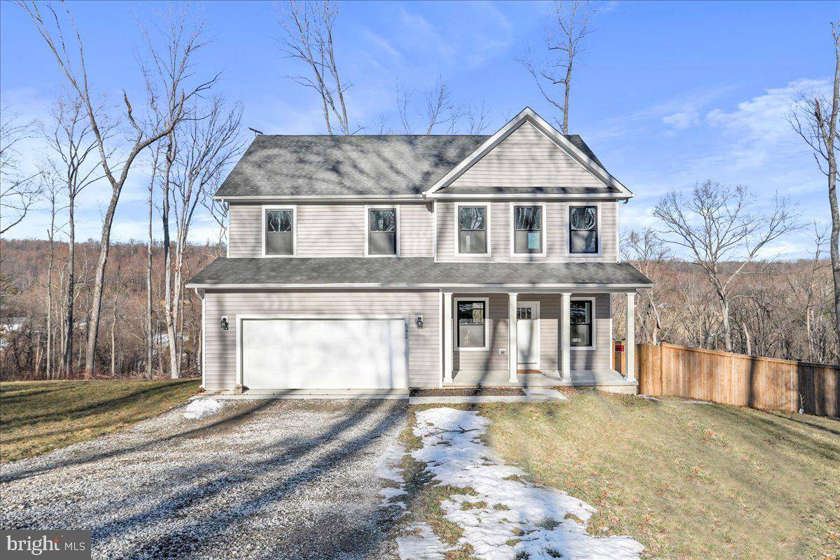 Hedgesville, WV 25427,542 SAPWOOD DR