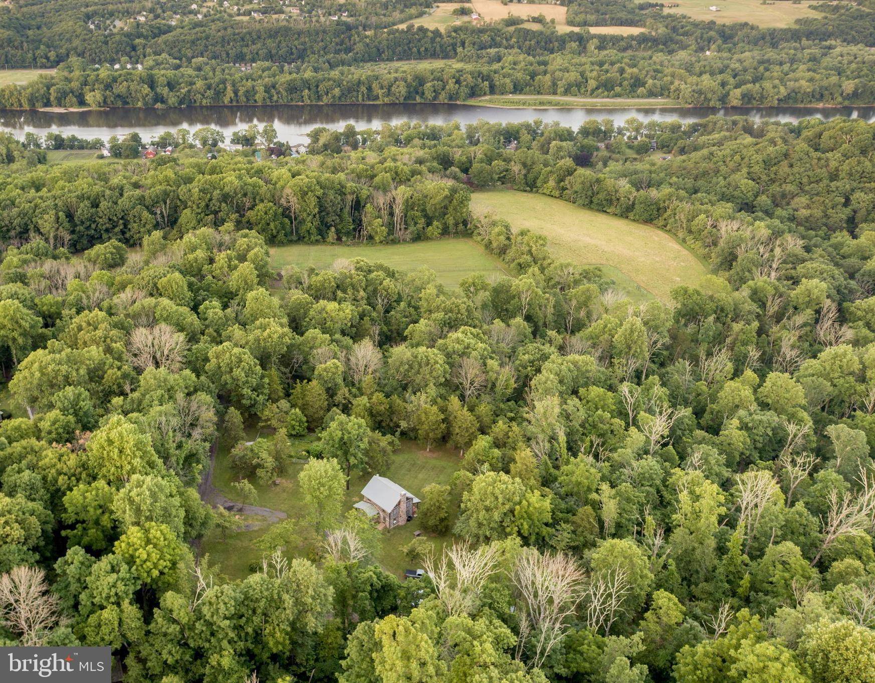 Upper Black Eddy, PA 18972,1379 CHESTNUT RIDGE RD