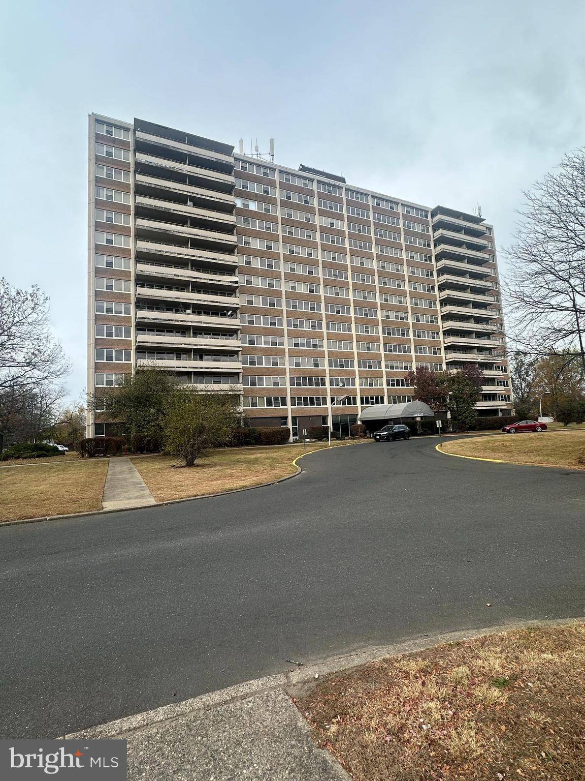 Cherry Hill, NJ 08034,402 BARCLAY TOWERS #402