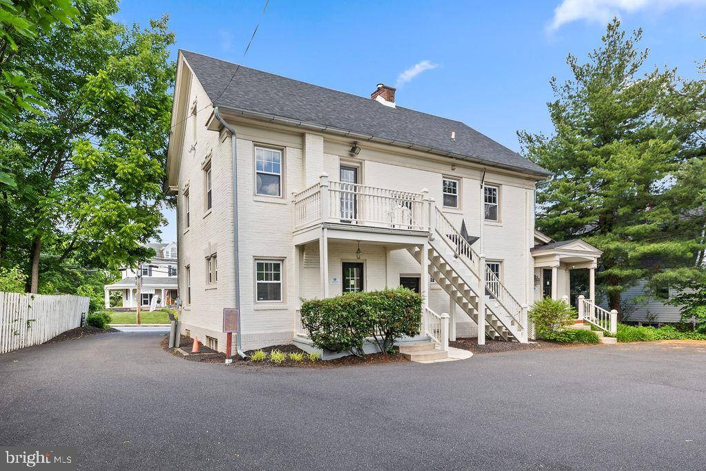 Trappe, PA 19426,184 W MAIN ST #1