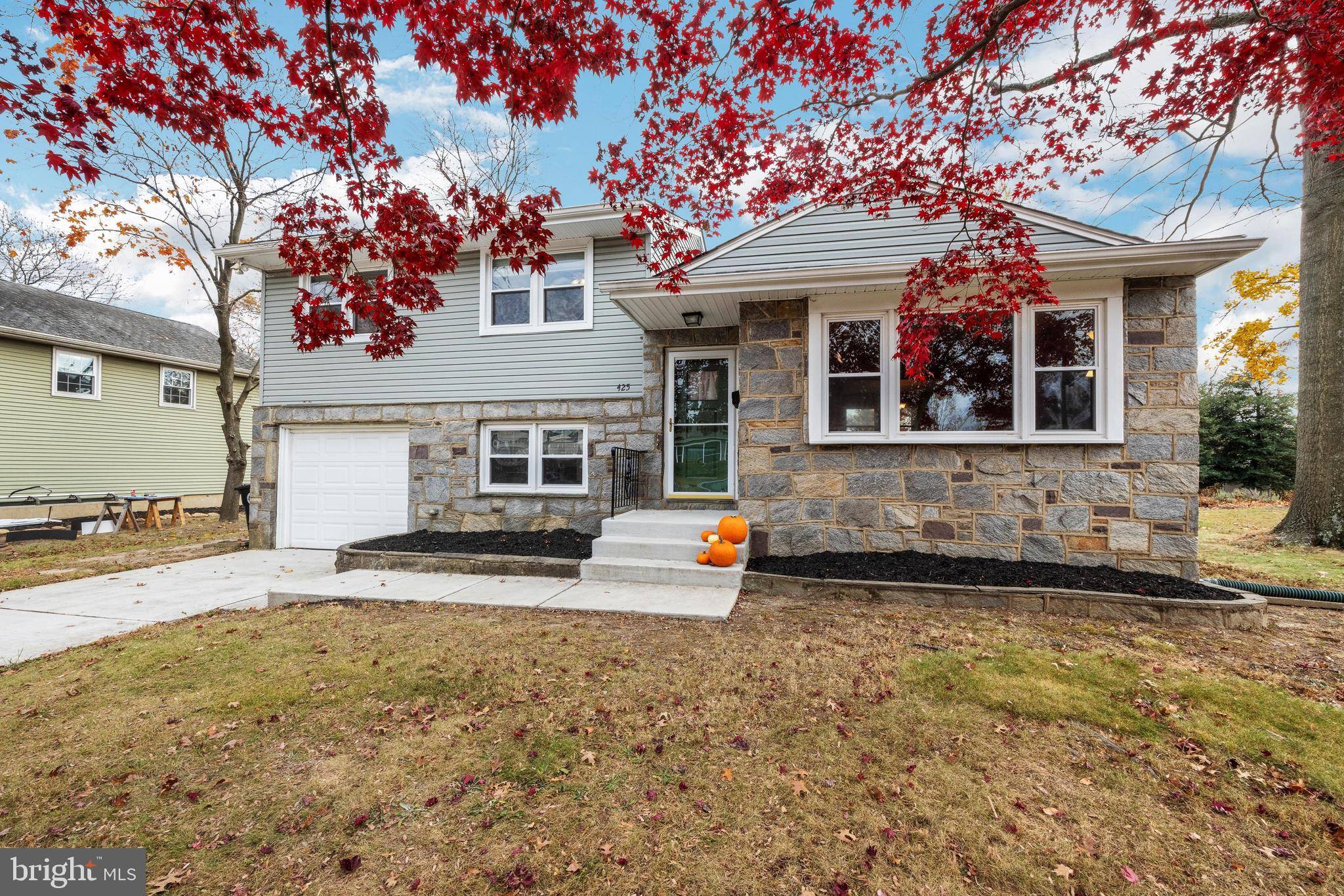 Cinnaminson, NJ 08077,425 WILLOW DR