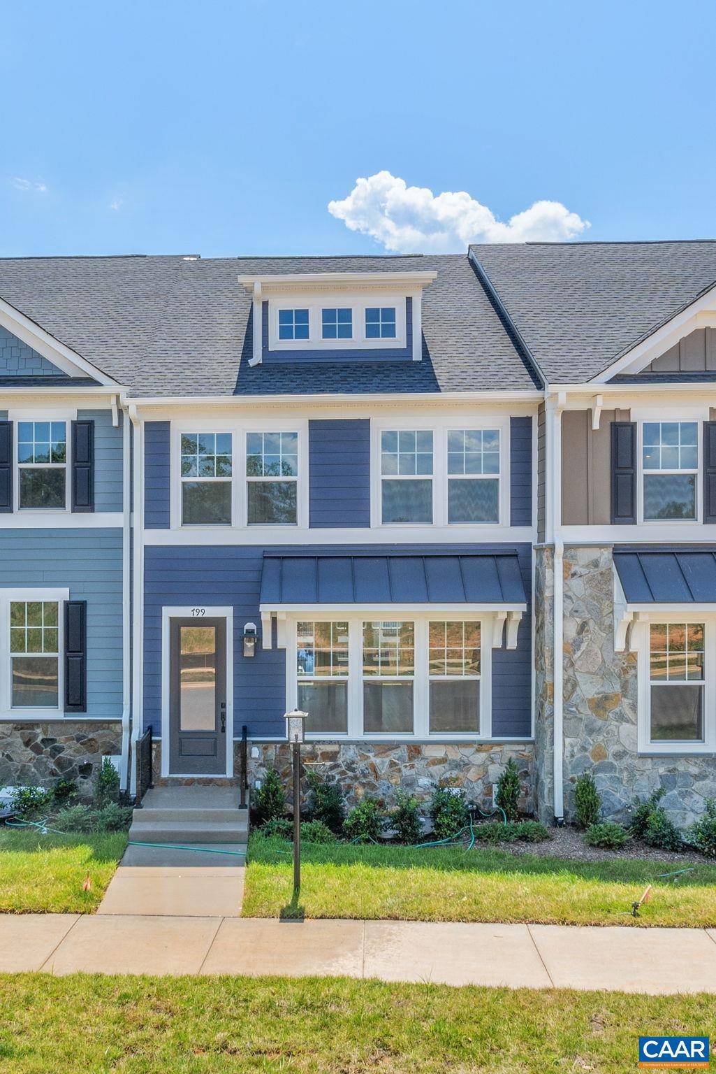 Crozet, VA 22932,799 PARK RIDGE DR