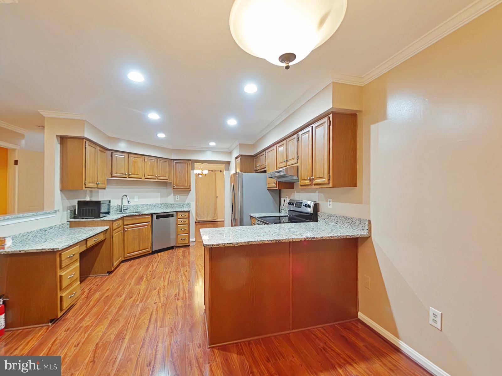 Gaithersburg, MD 20879,226 HIGH TIMBER CT