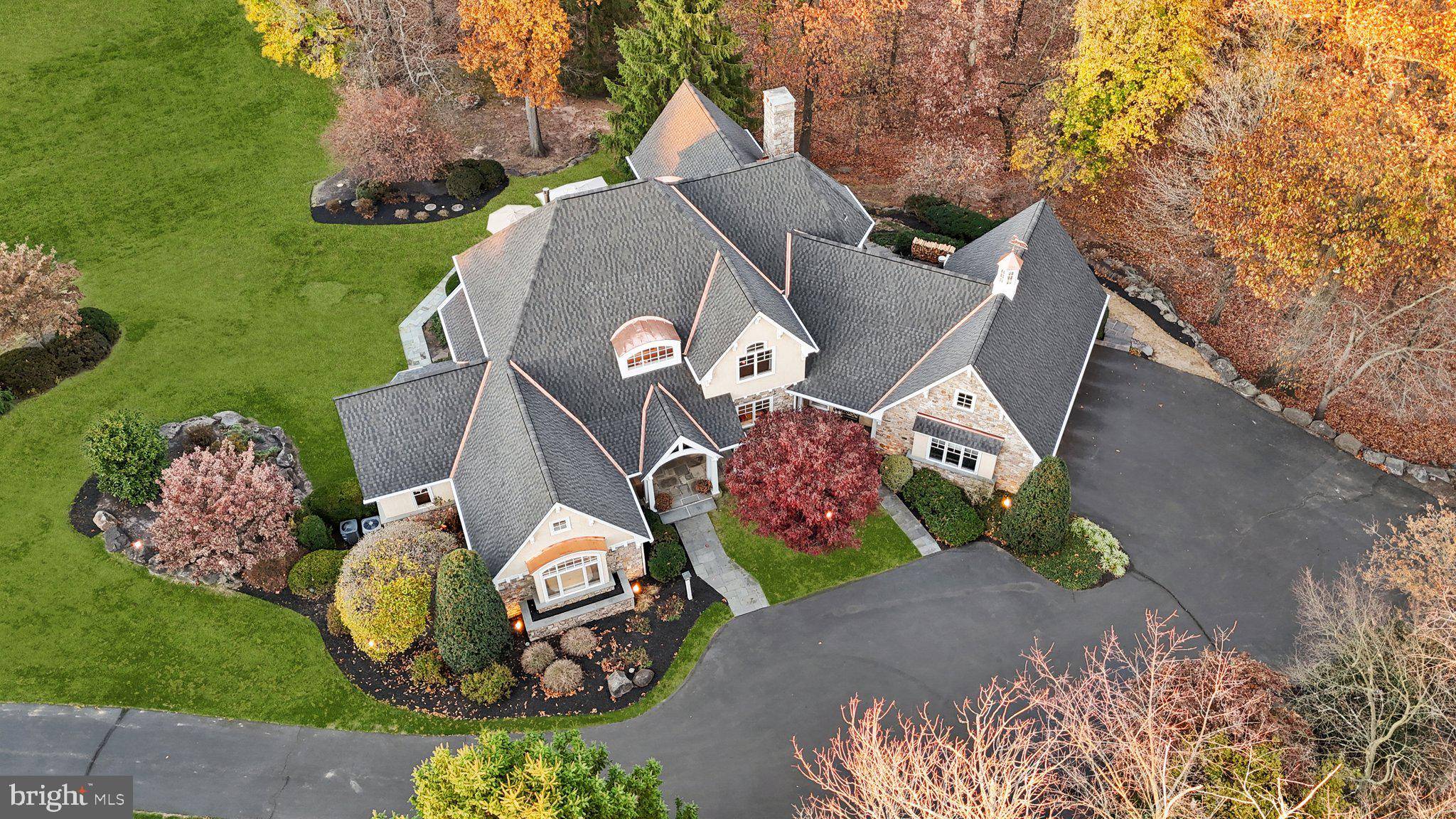Newtown, PA 18940,12 OLD CABIN RD