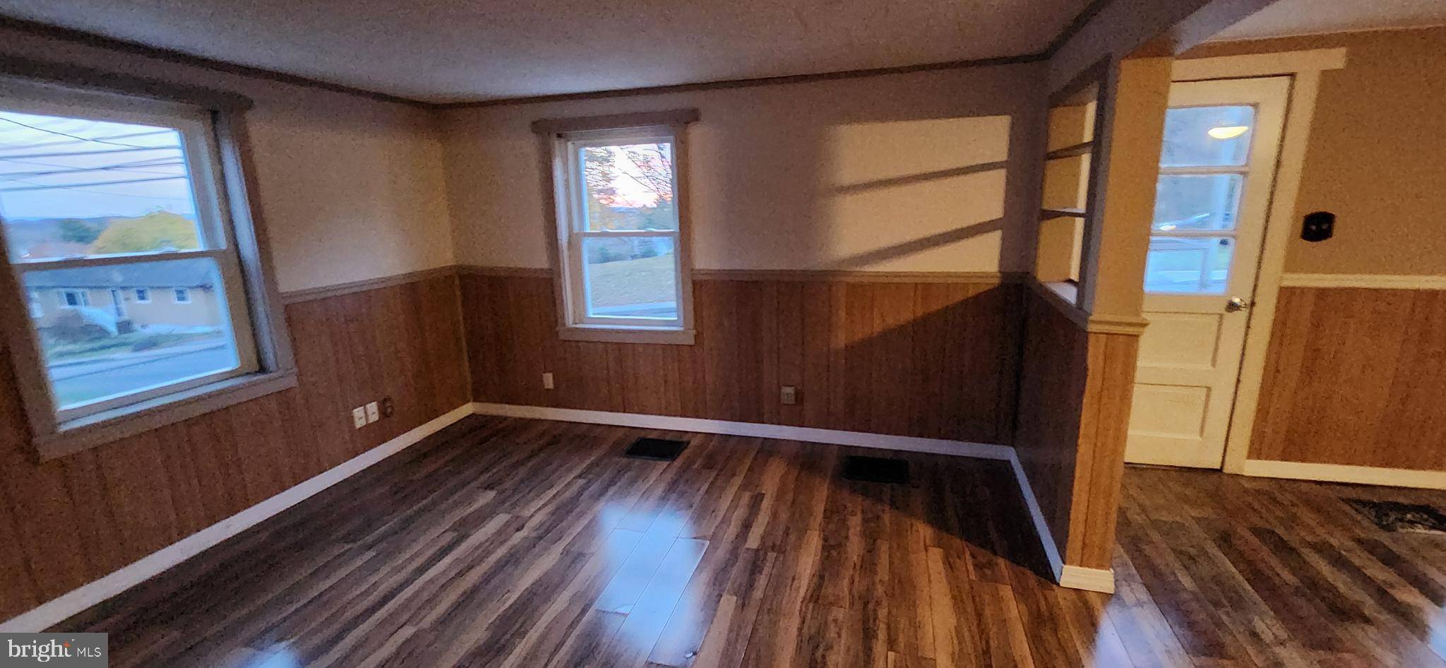 Milton, PA 17847,351 BROWN AVE