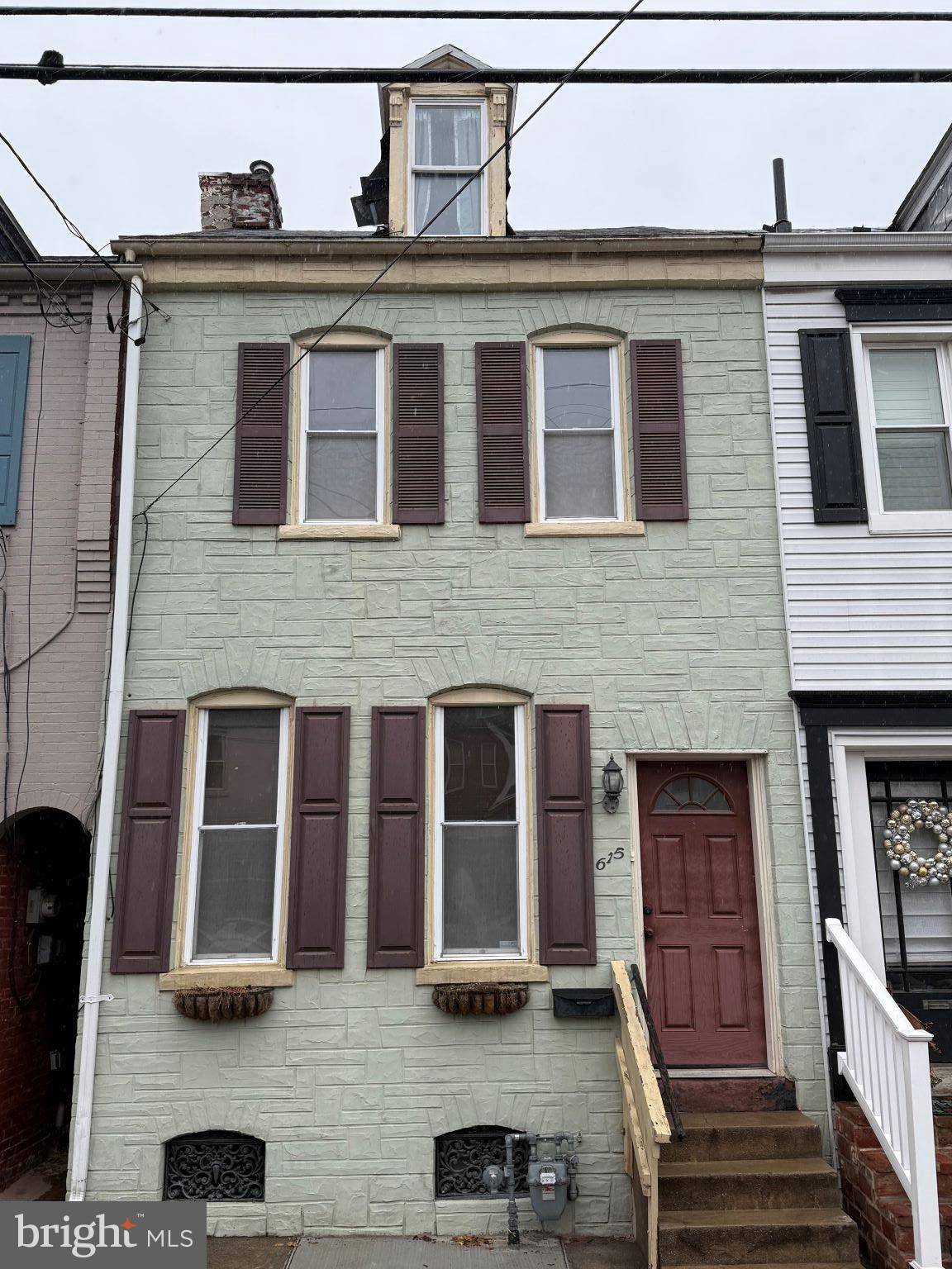 Lancaster, PA 17603,615 1ST ST