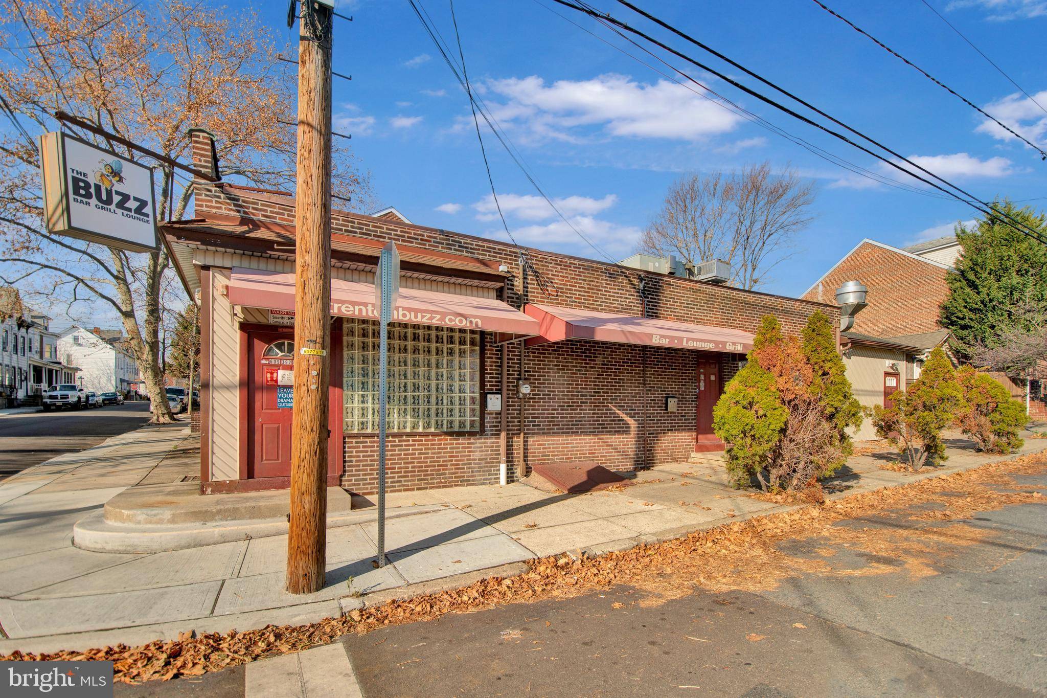 Trenton, NJ 08638,702 PINE ST