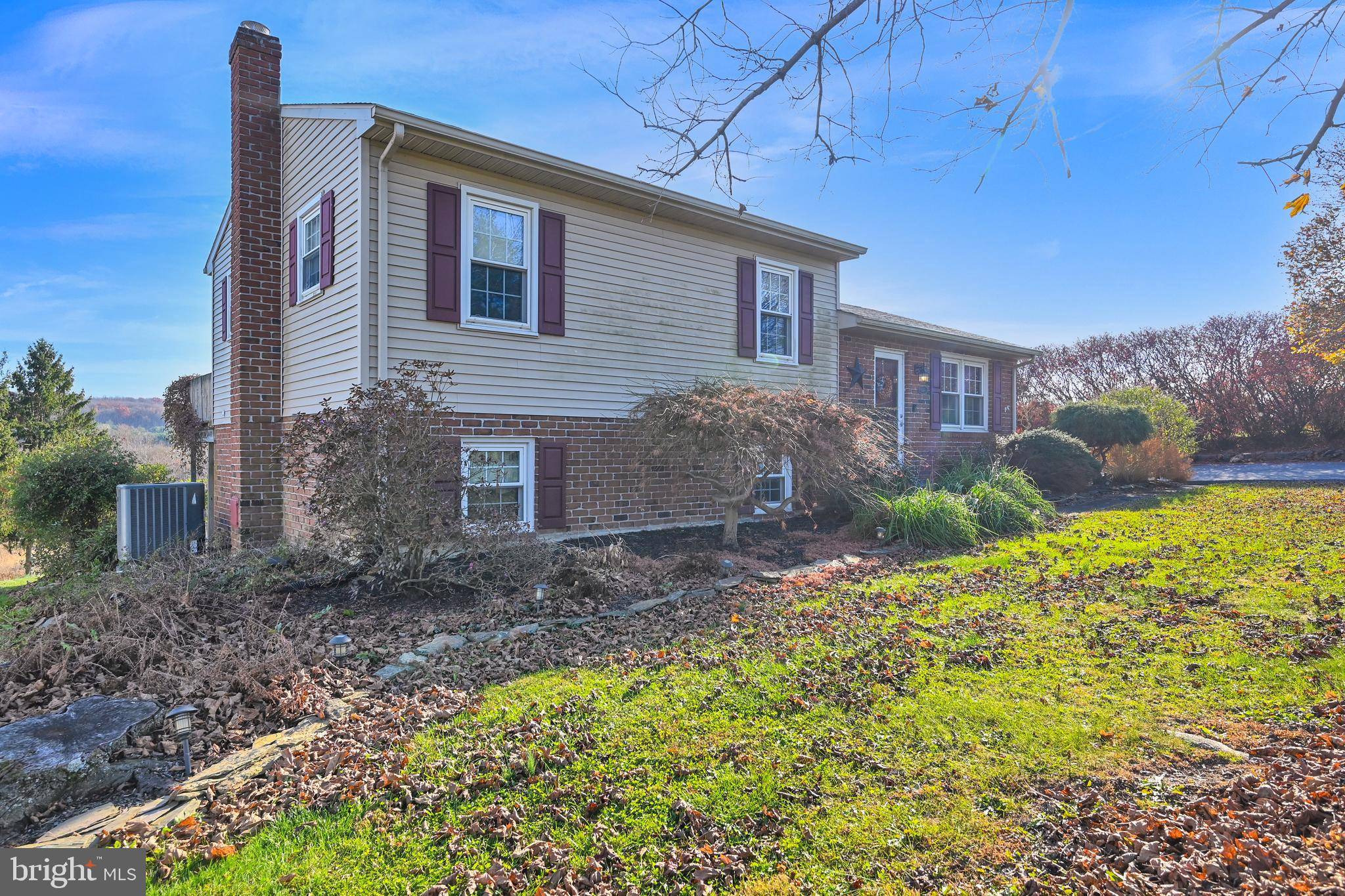 Spring Grove, PA 17362,6148 THOMAN DR