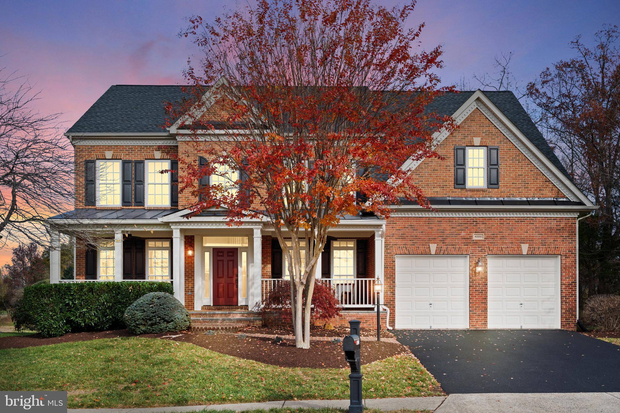 Chantilly, VA 20152,43332 CLARECASTLE DR