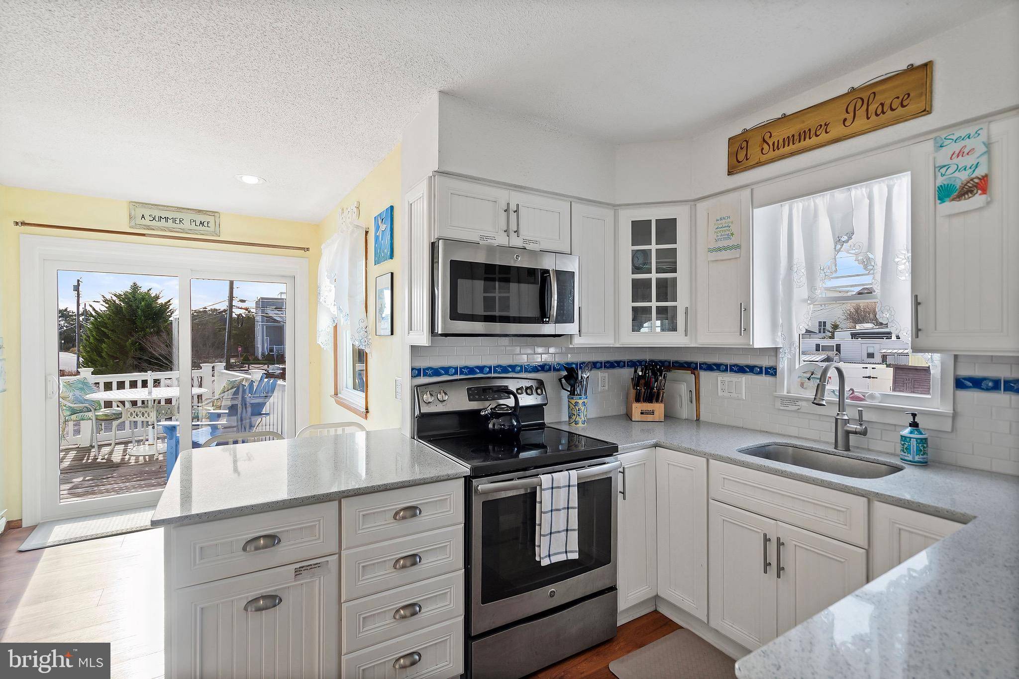 Beach Haven, NJ 08008,5401 W WEST AVE