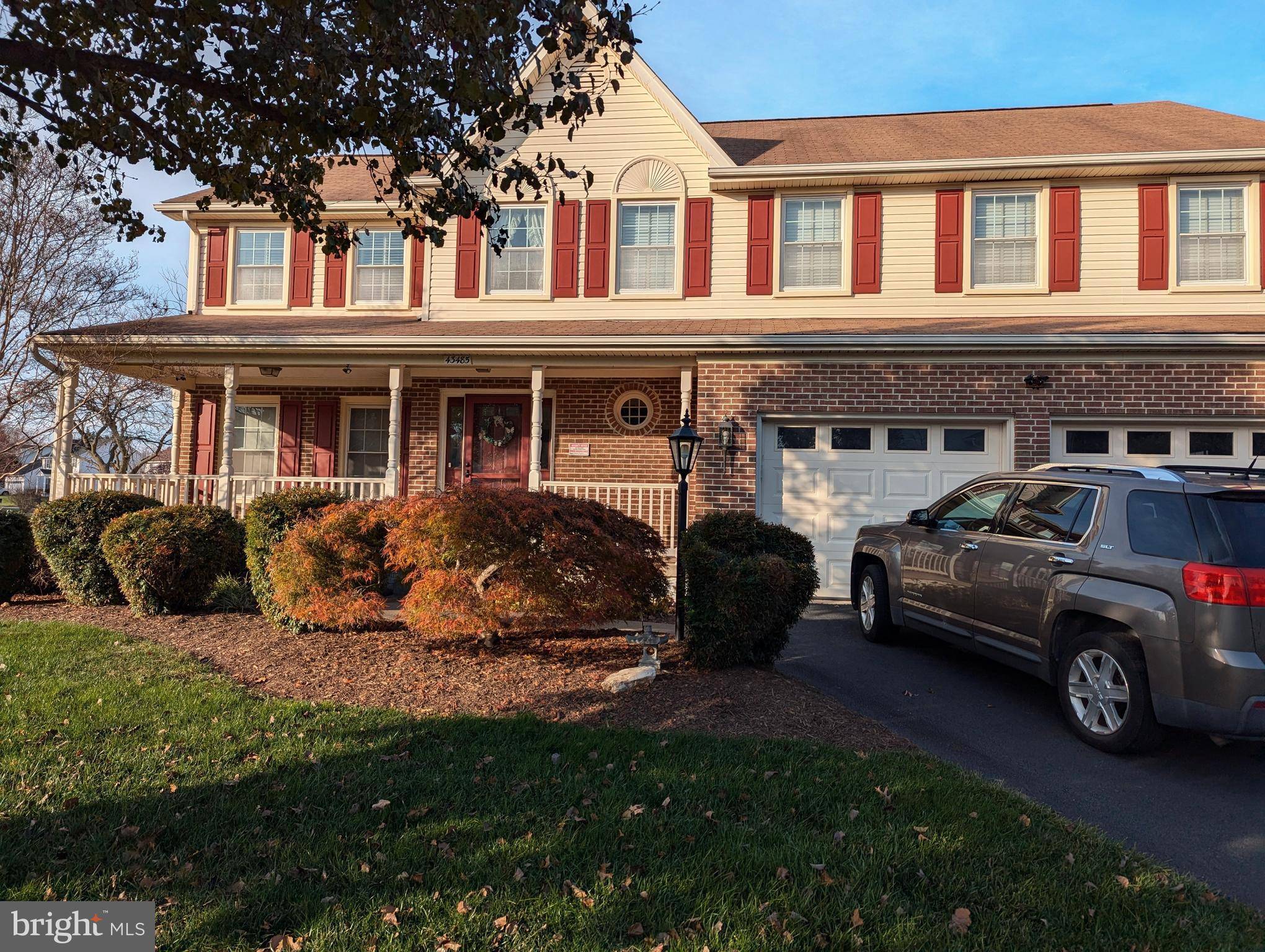 Ashburn, VA 20147,43485 GOLDEN MEADOW CIR