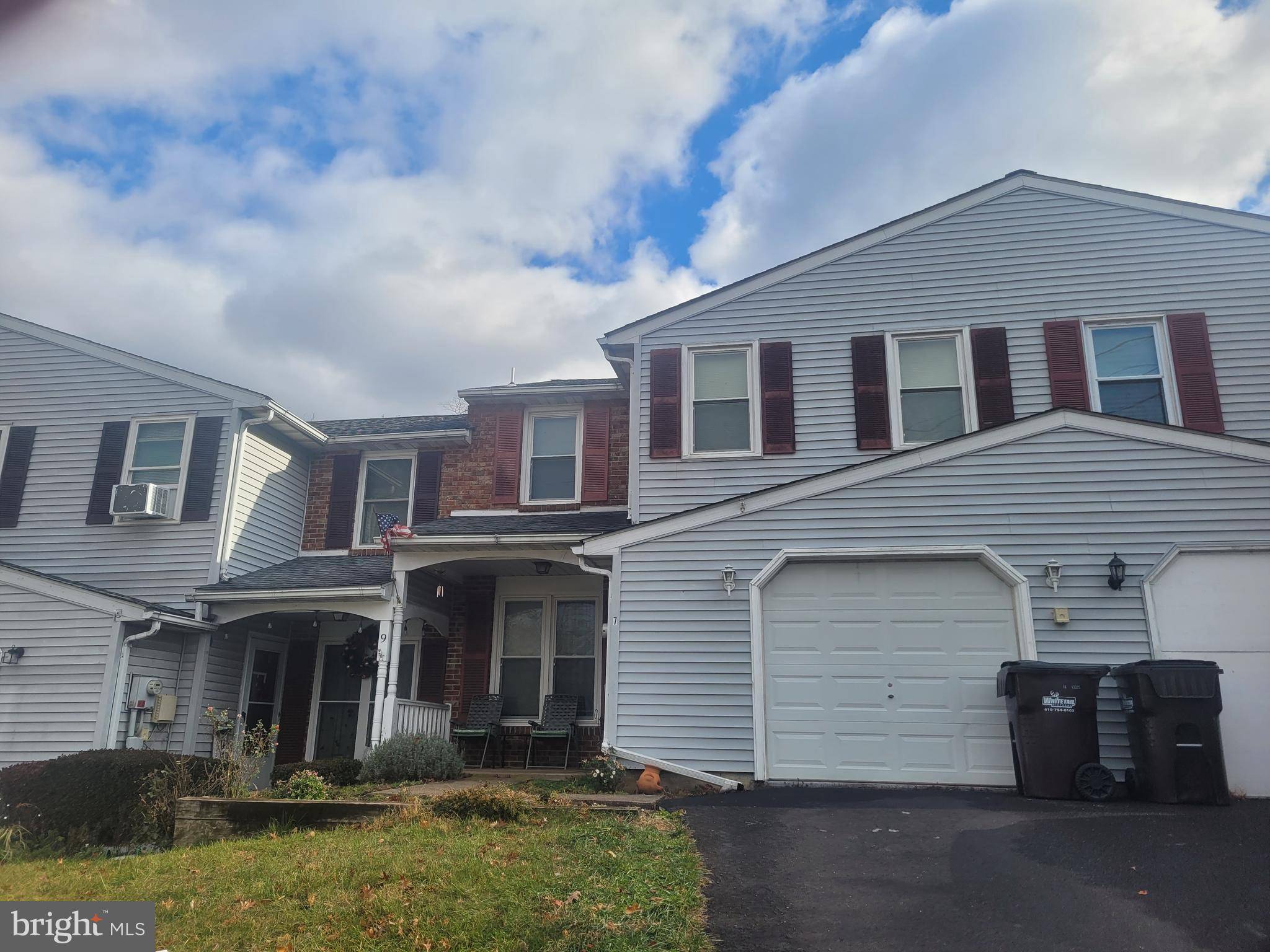 Sellersville, PA 18960,7 GROVE CIR