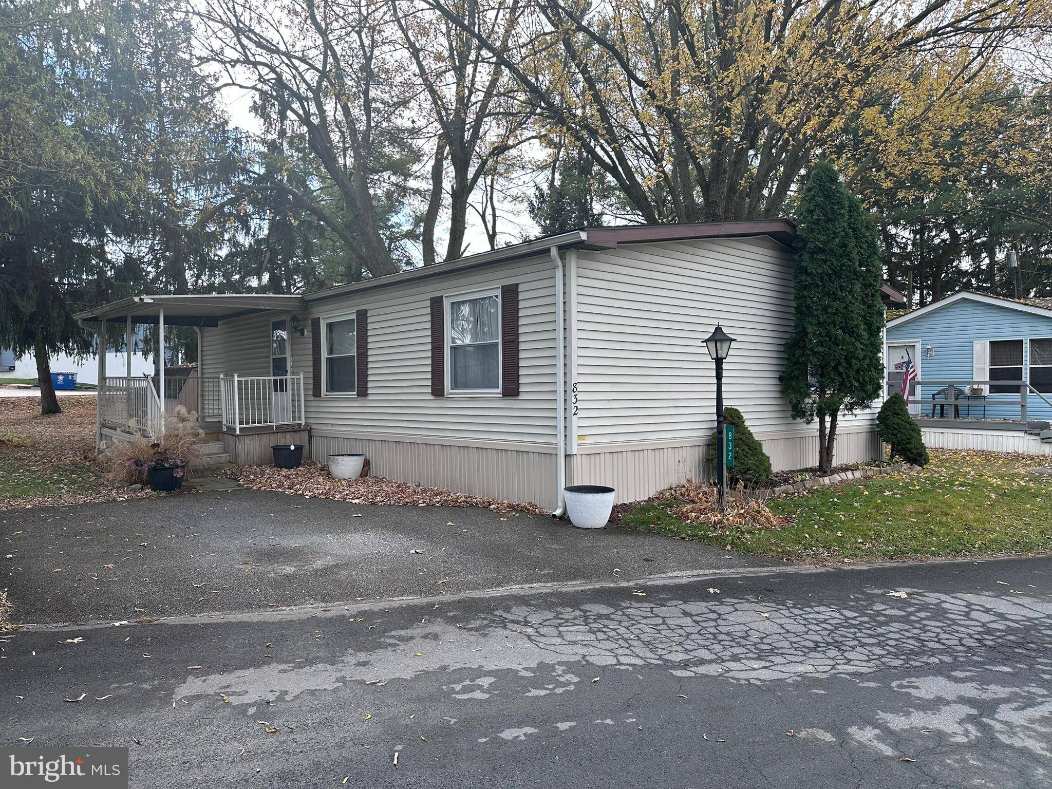 Lancaster, PA 17601,832 GAIL PL