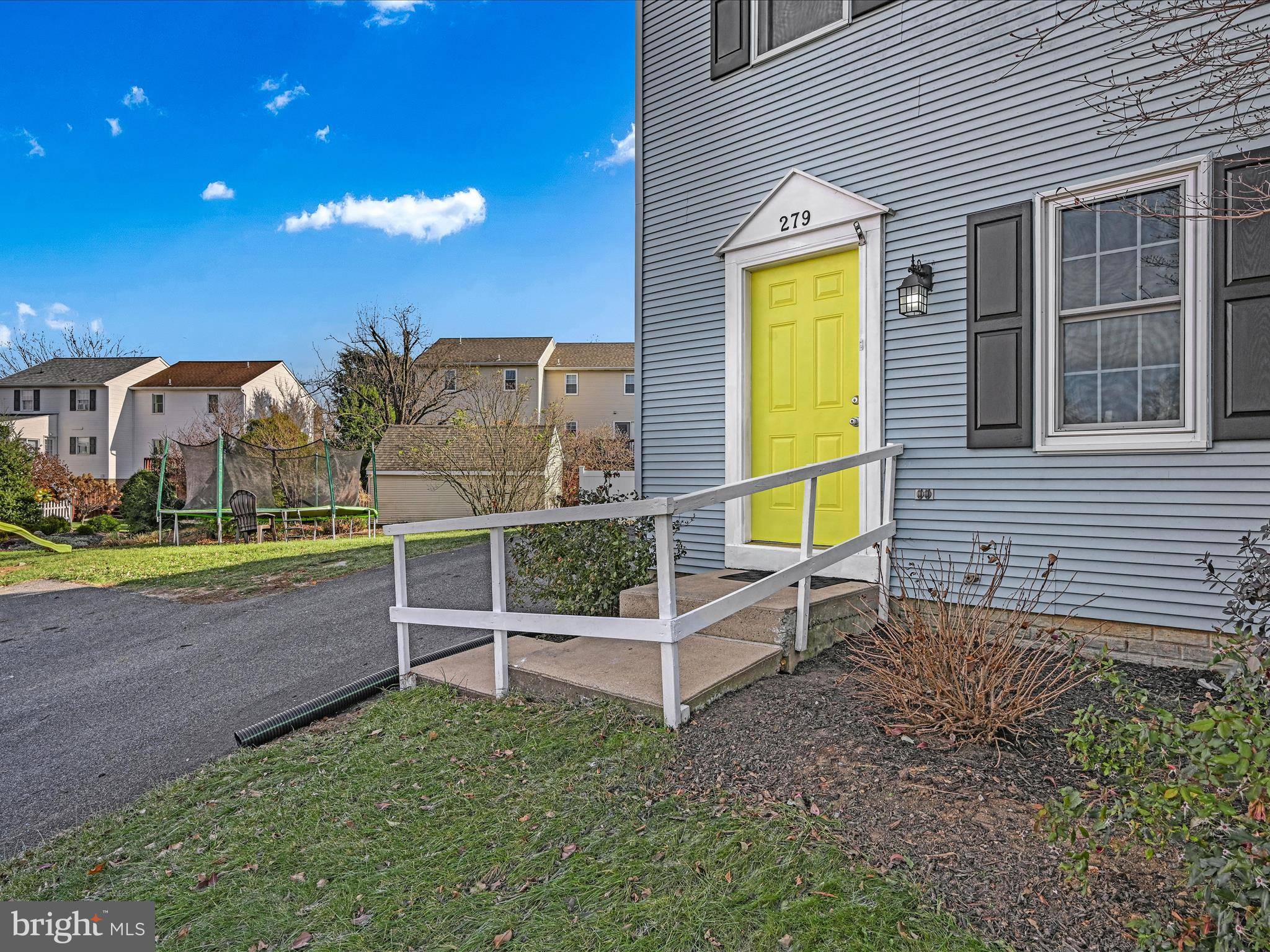 Mount Joy, PA 17552,279 MANHEIM ST