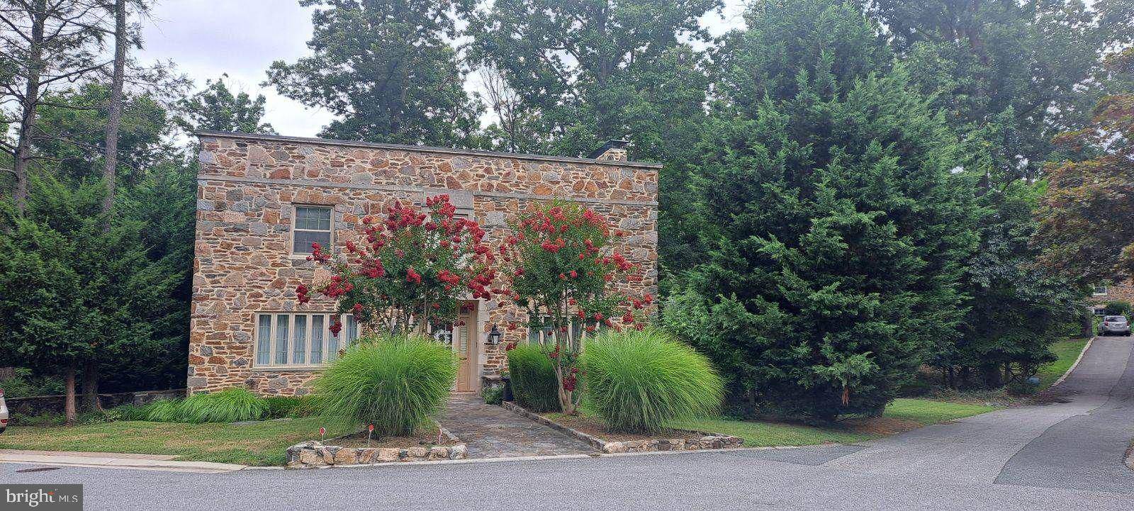 Towson, MD 21286,8 CENTER RD