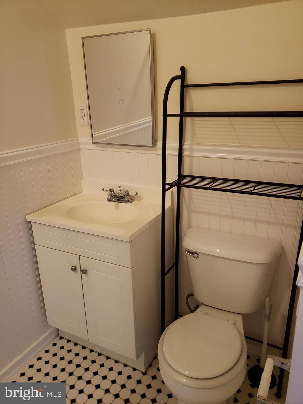 Philadelphia, PA 19107,1209 SPRUCE ST ##4