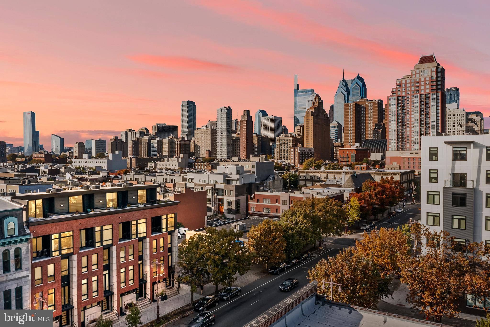 Philadelphia, PA 19146,720 S BROAD ST