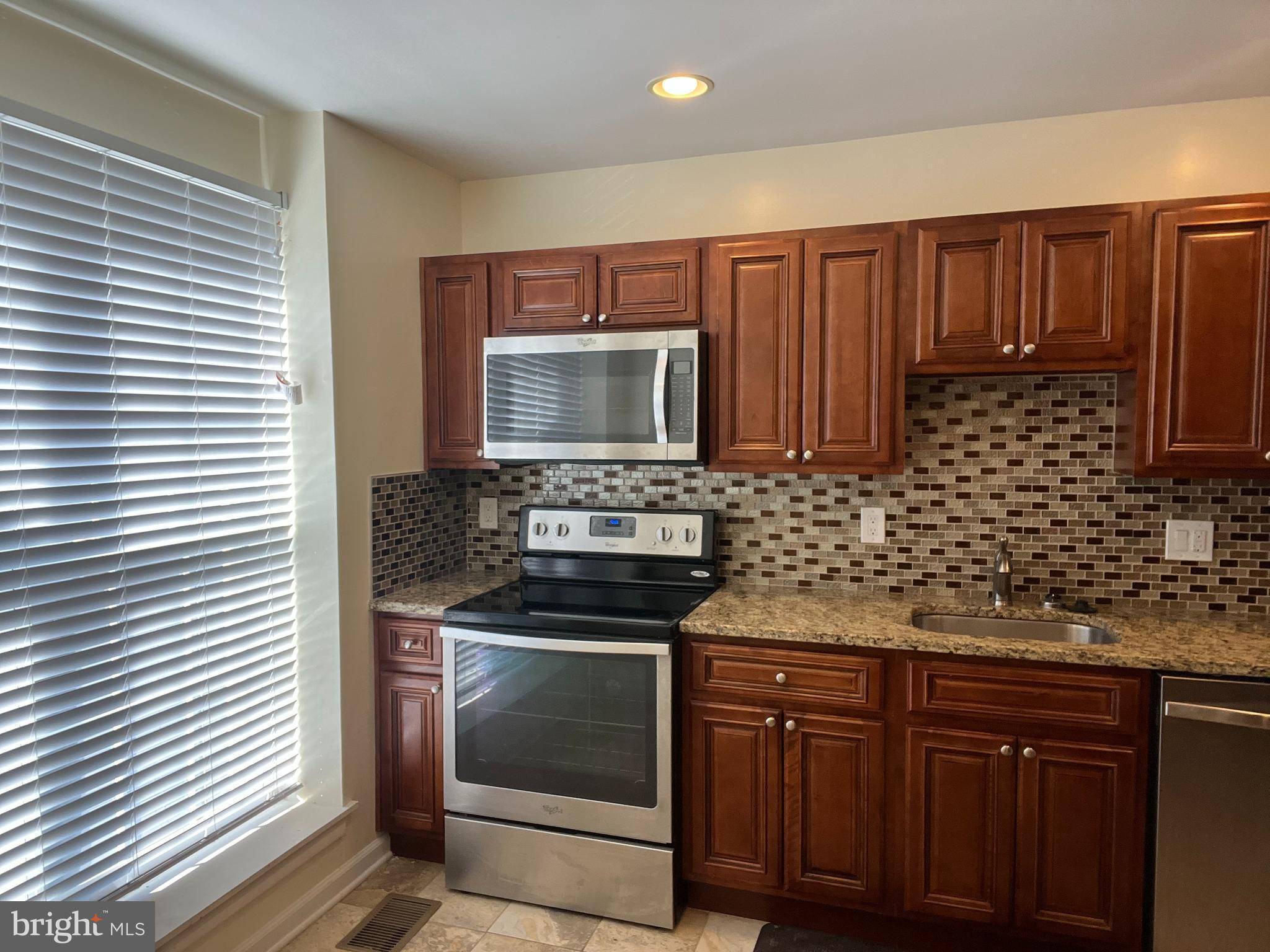 Washington, DC 20020,2232 RIDGE PL SE