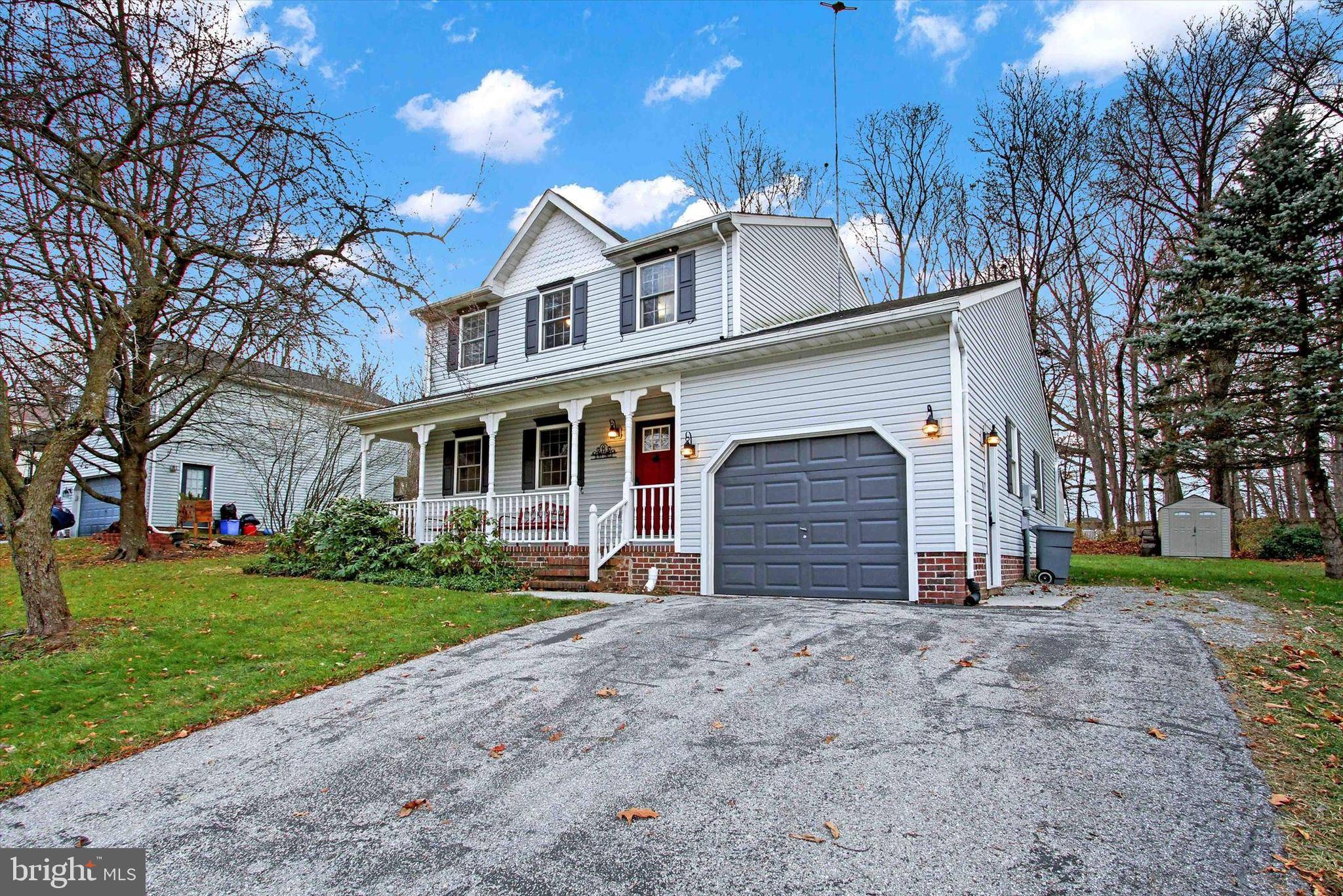 Hanover, PA 17331,15 IVY CIR