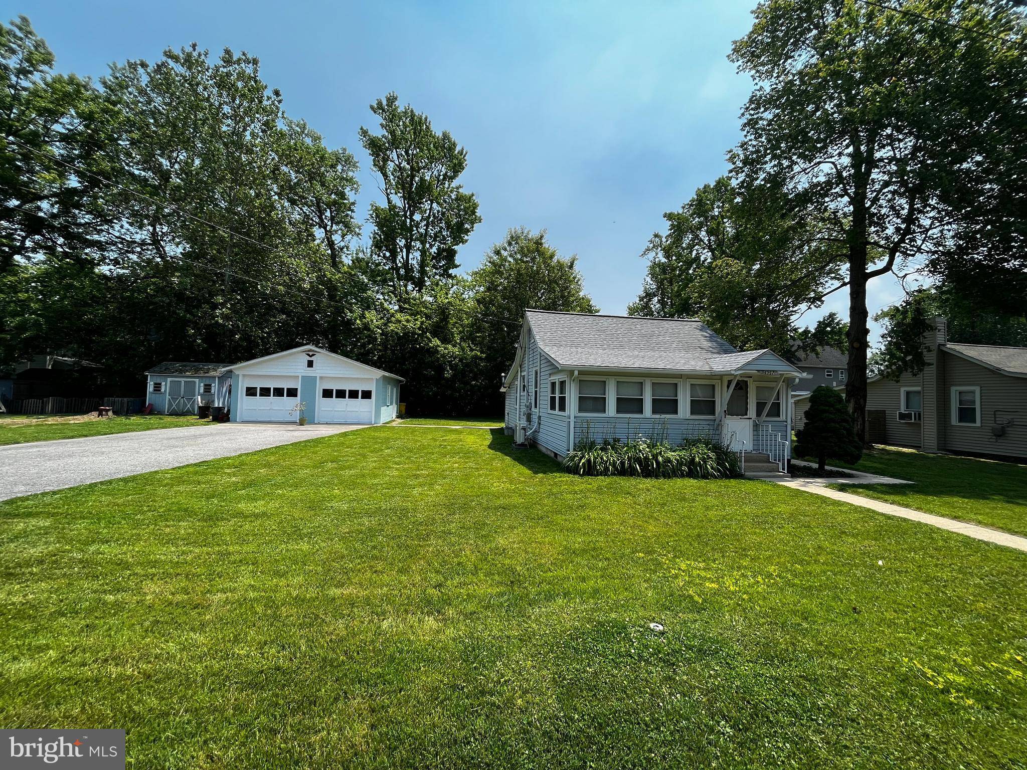 Shady Side, MD 20764,4967 ELM ST