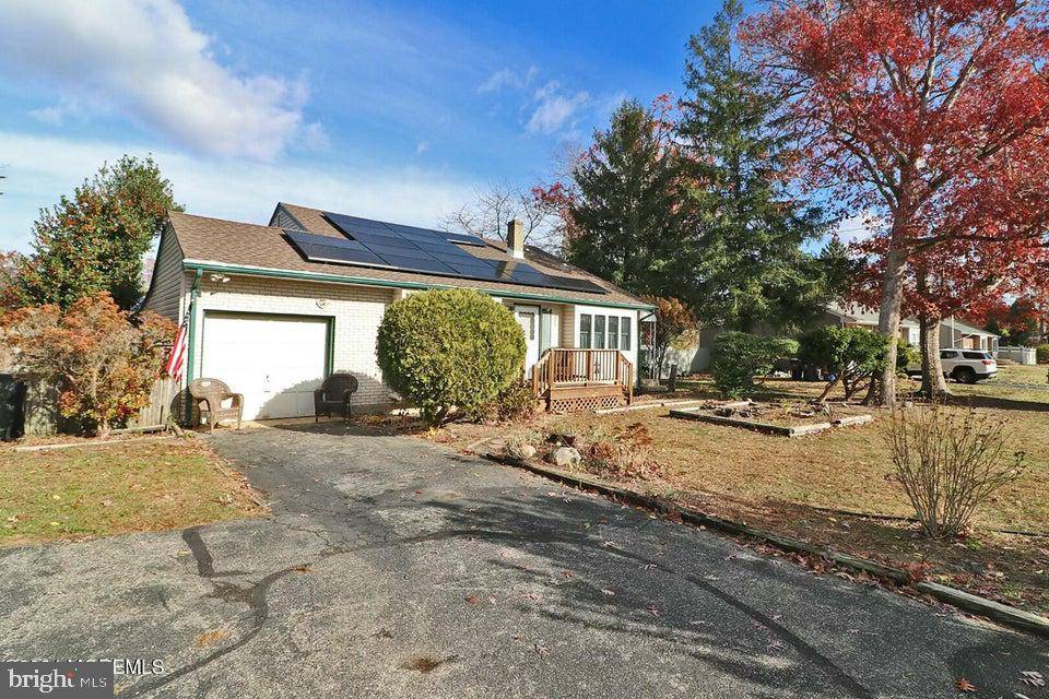 Toms River, NJ 08755,22 RAIL PL