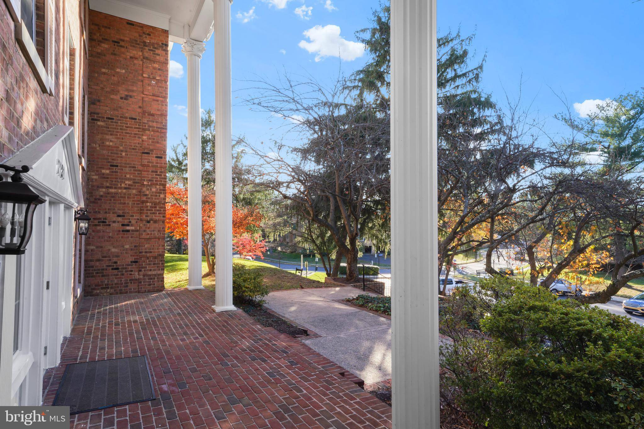 Mclean, VA 22102,7721 TREMAYNE PL #309