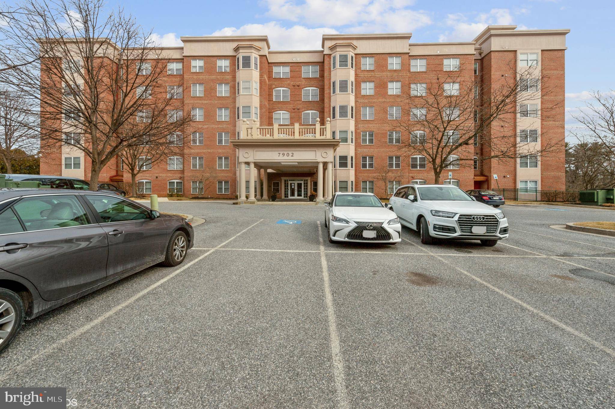 Pikesville, MD 21208,7902 BRYNMOR CT #201