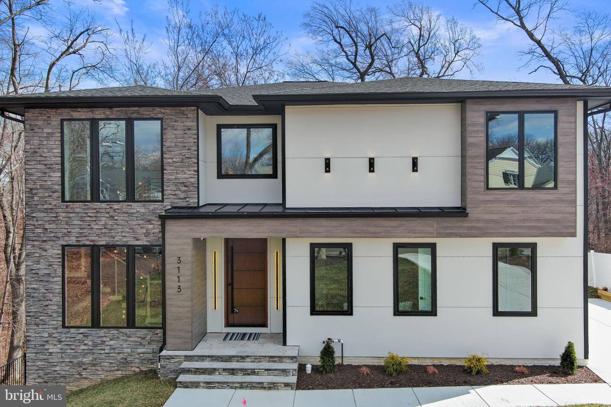 Alexandria, VA 22305,3113 CIRCLE HILL RD