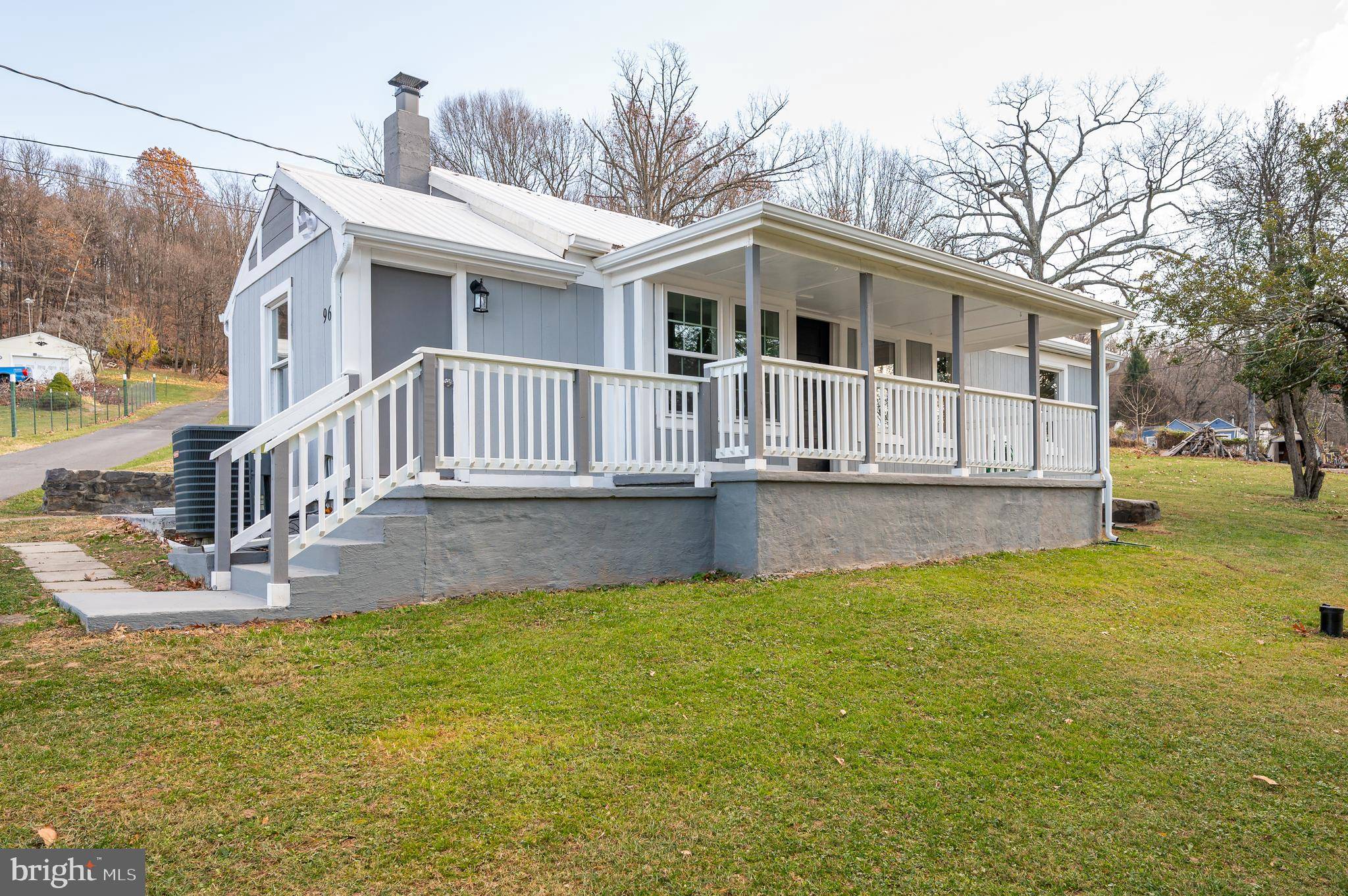 Harpers Ferry, WV 25425,962 HOSTLER ROAD