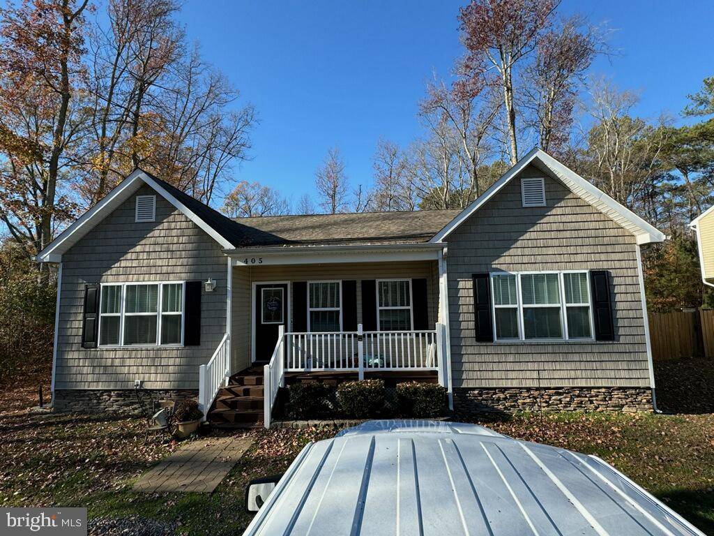 Colonial Beach, VA 22443,405 LATANE DR