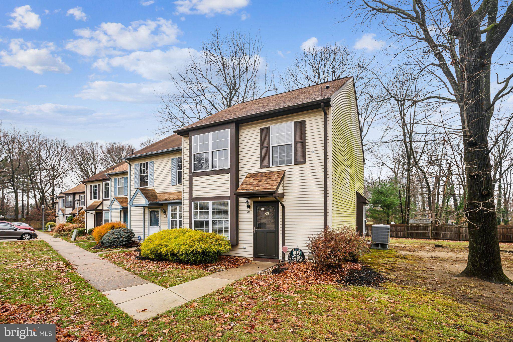 Cherry Hill, NJ 08002,28 JAMES RUN