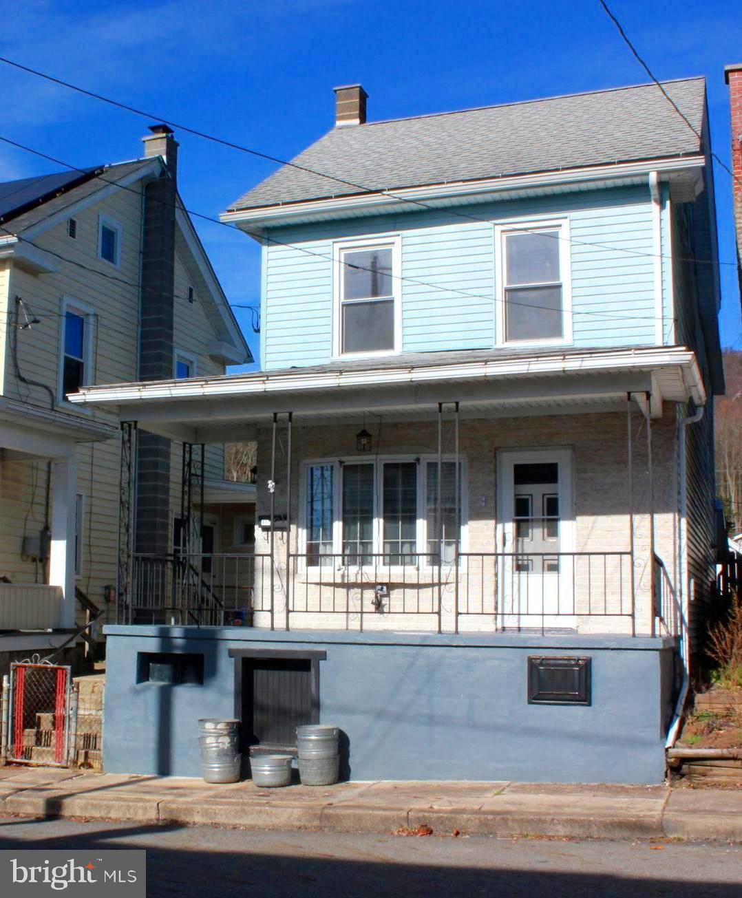 Williamstown, PA 17098,417 ELIZABETH ST