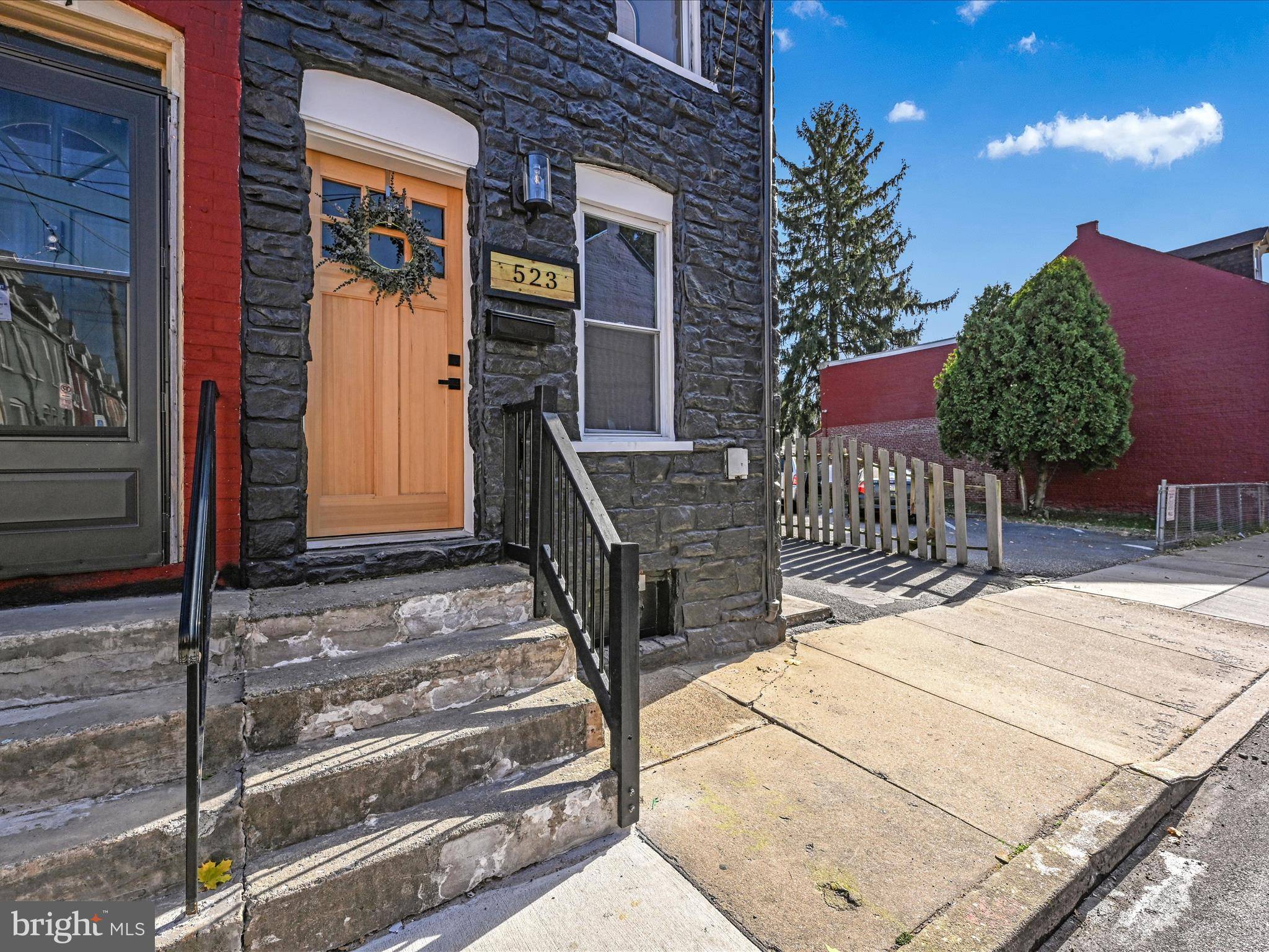 Lancaster, PA 17602,523 CHESTER ST