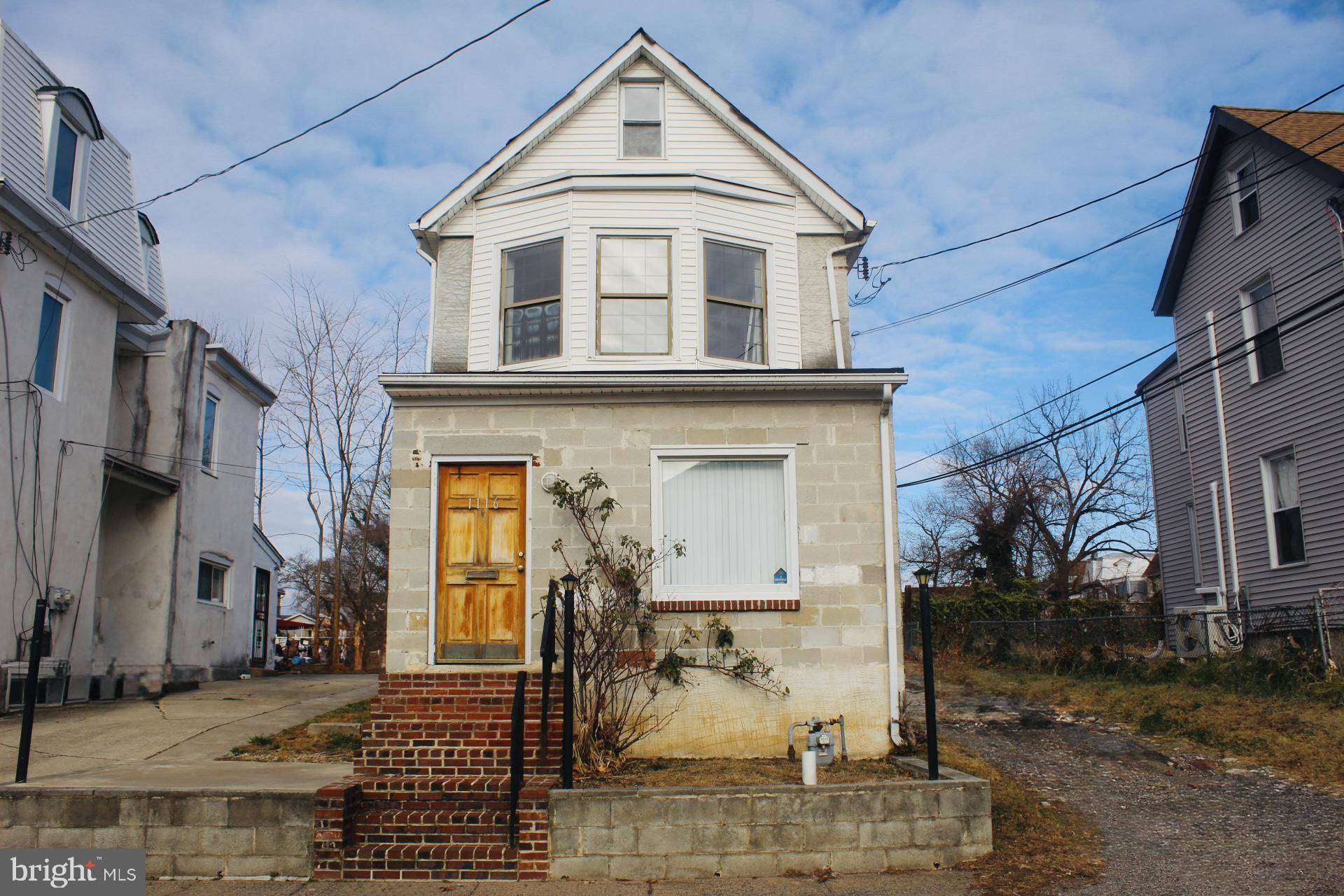 Sharon Hill, PA 19079,1116 LINDEN AVE