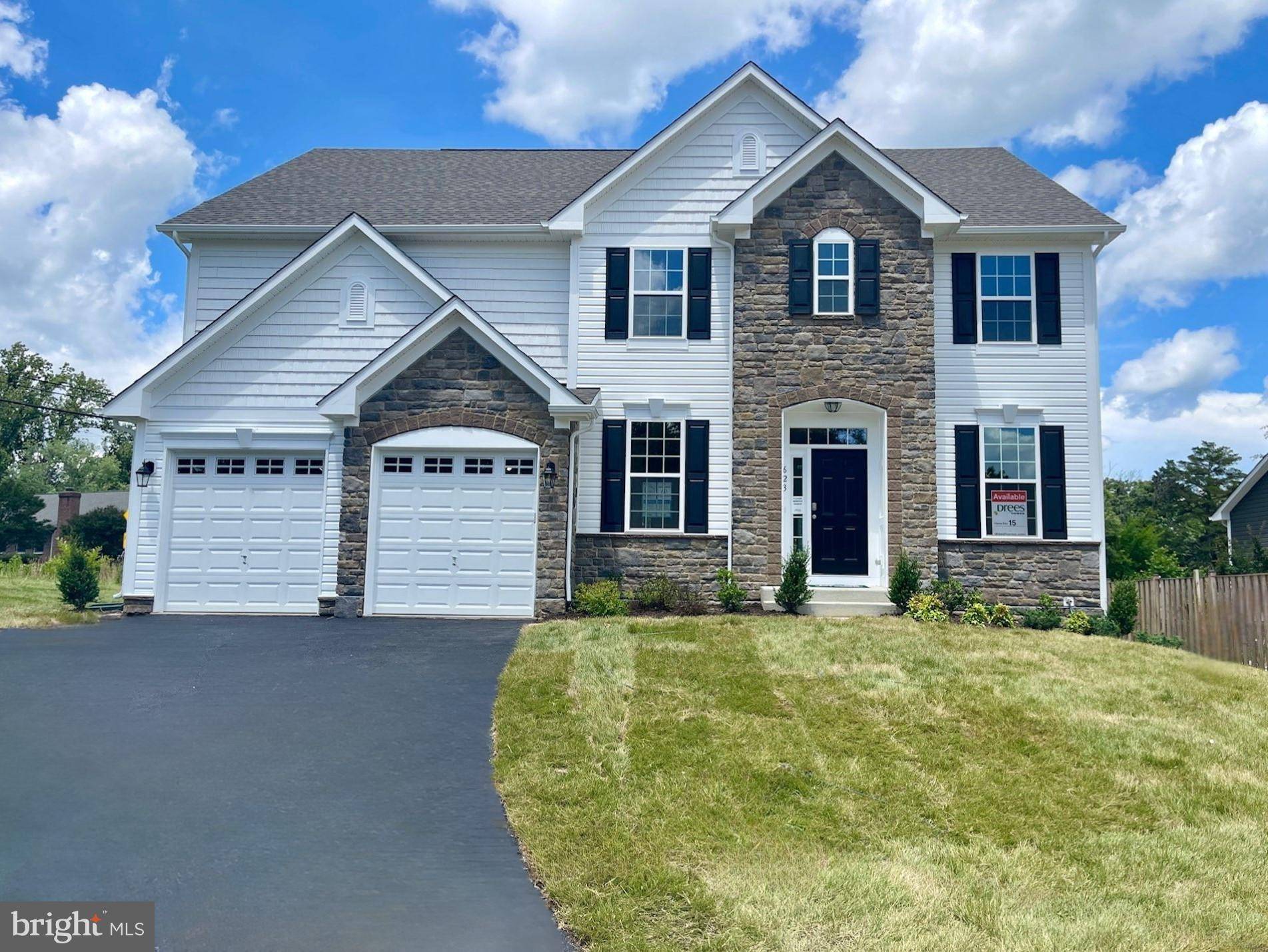 Fredericksburg, VA 22405,623 PLAINVIEW DR