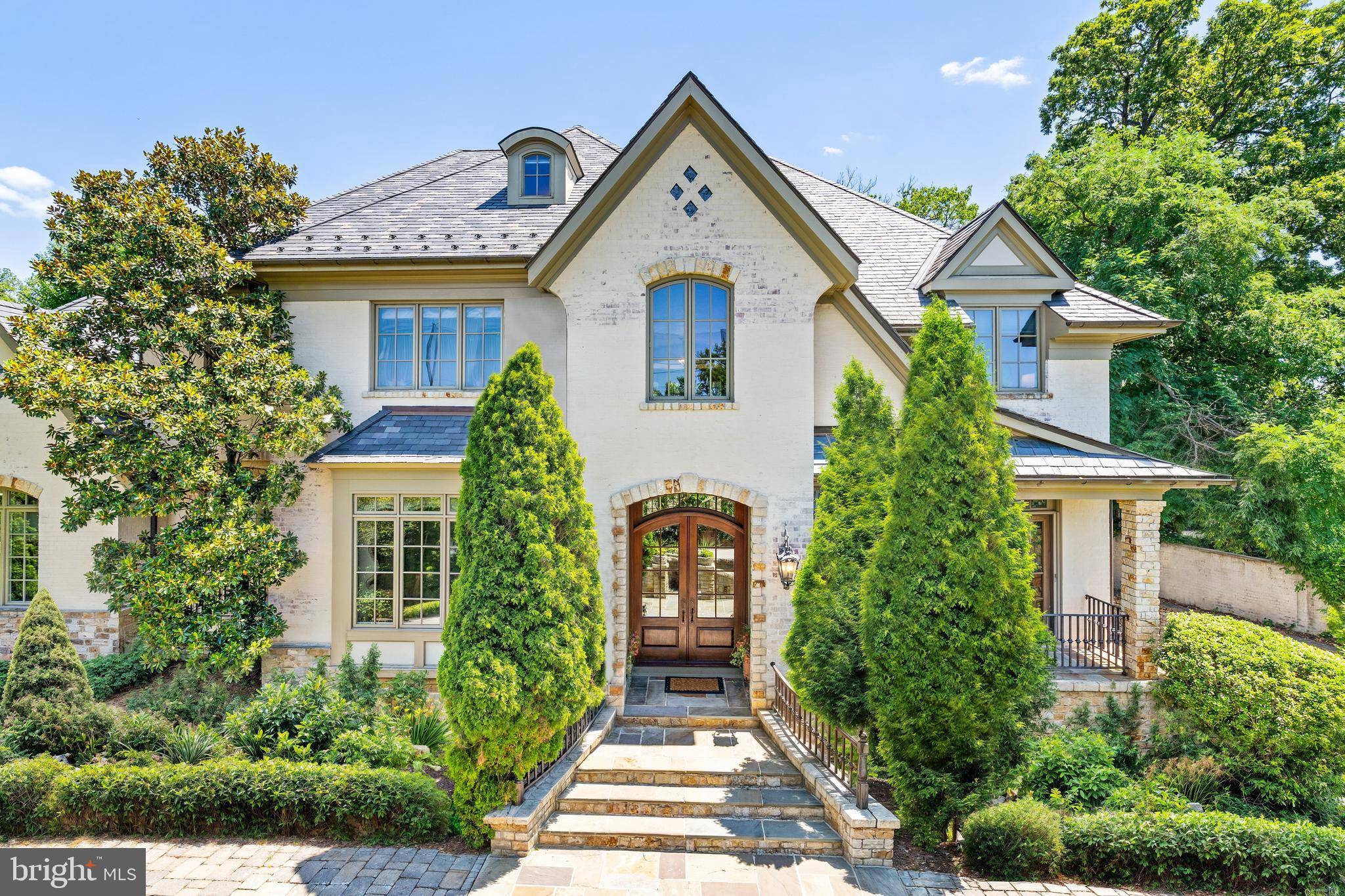 Chevy Chase, MD 20815,6413 GARNETT DR