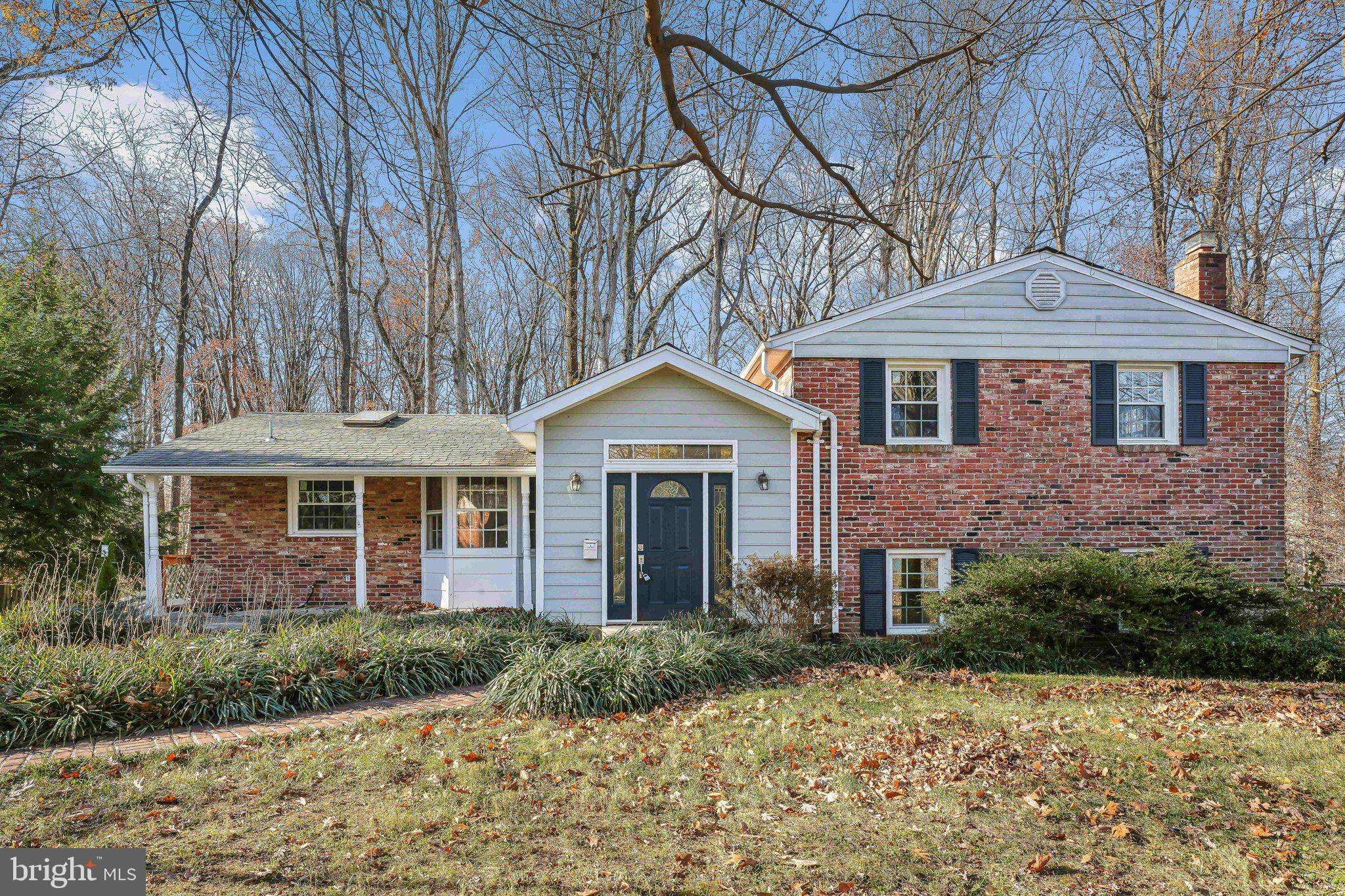 Annandale, VA 22003,4962 SABRA LN